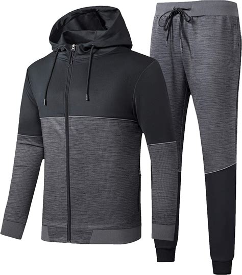 men's spring summer jogging suit.